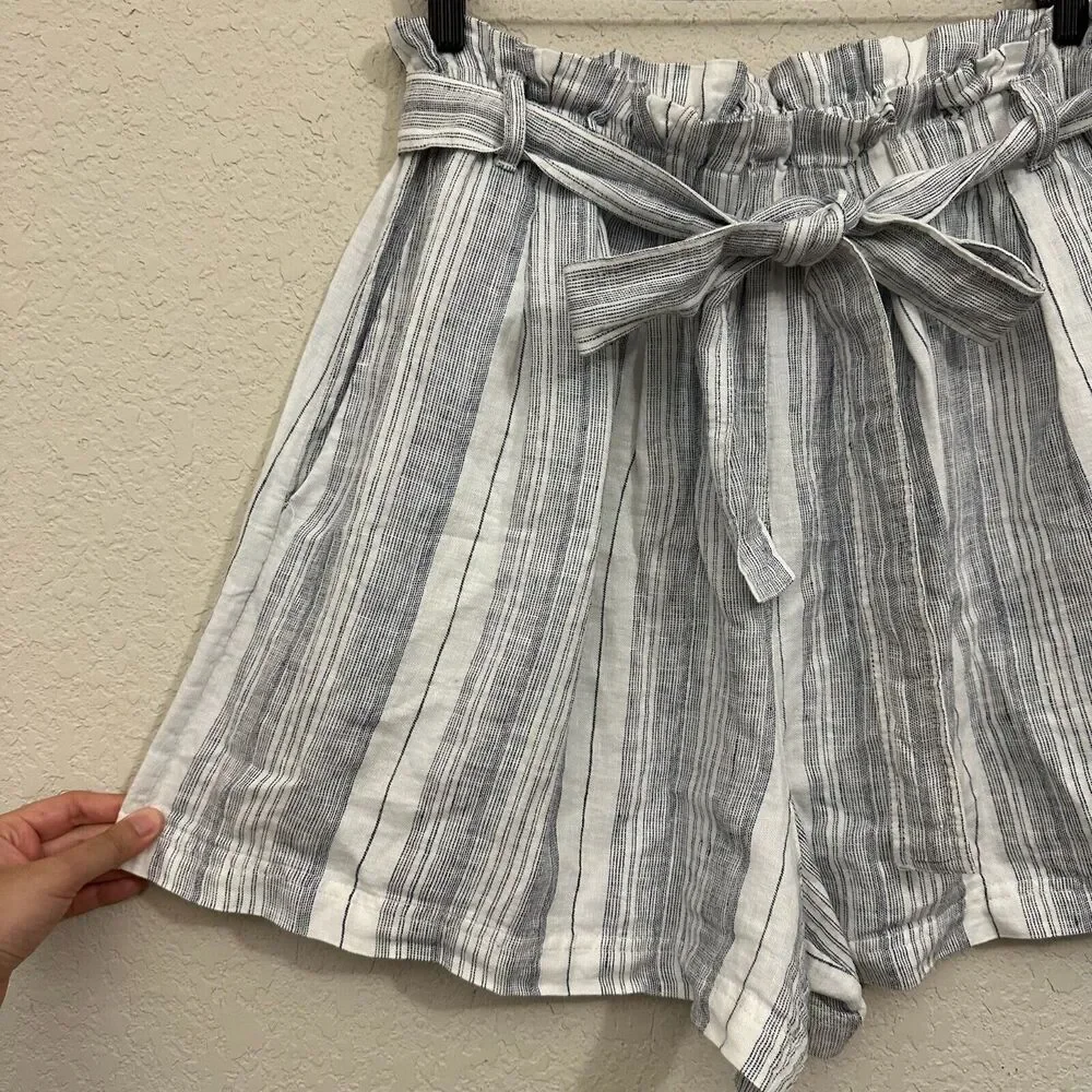VOYAGEUR By MERSEA Como Shorts Multi Striped Linen Belted Paperbag NWT